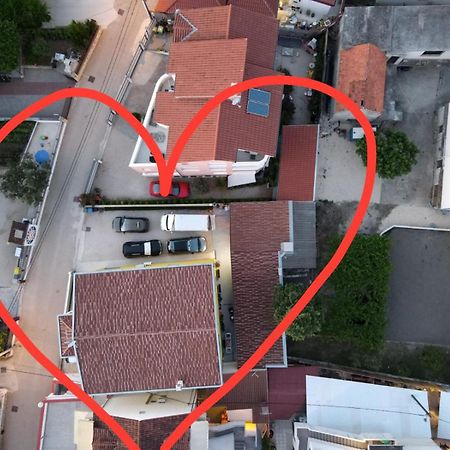 Apartments Luka Pakoštane Extérieur photo