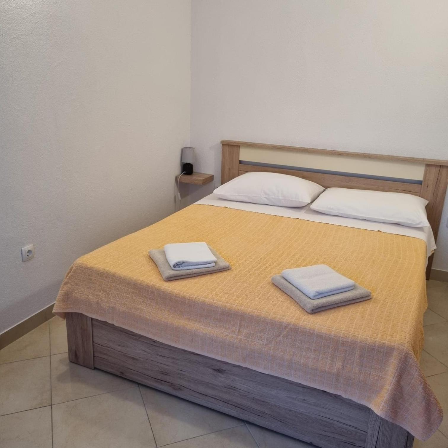 Apartments Luka Pakoštane Extérieur photo