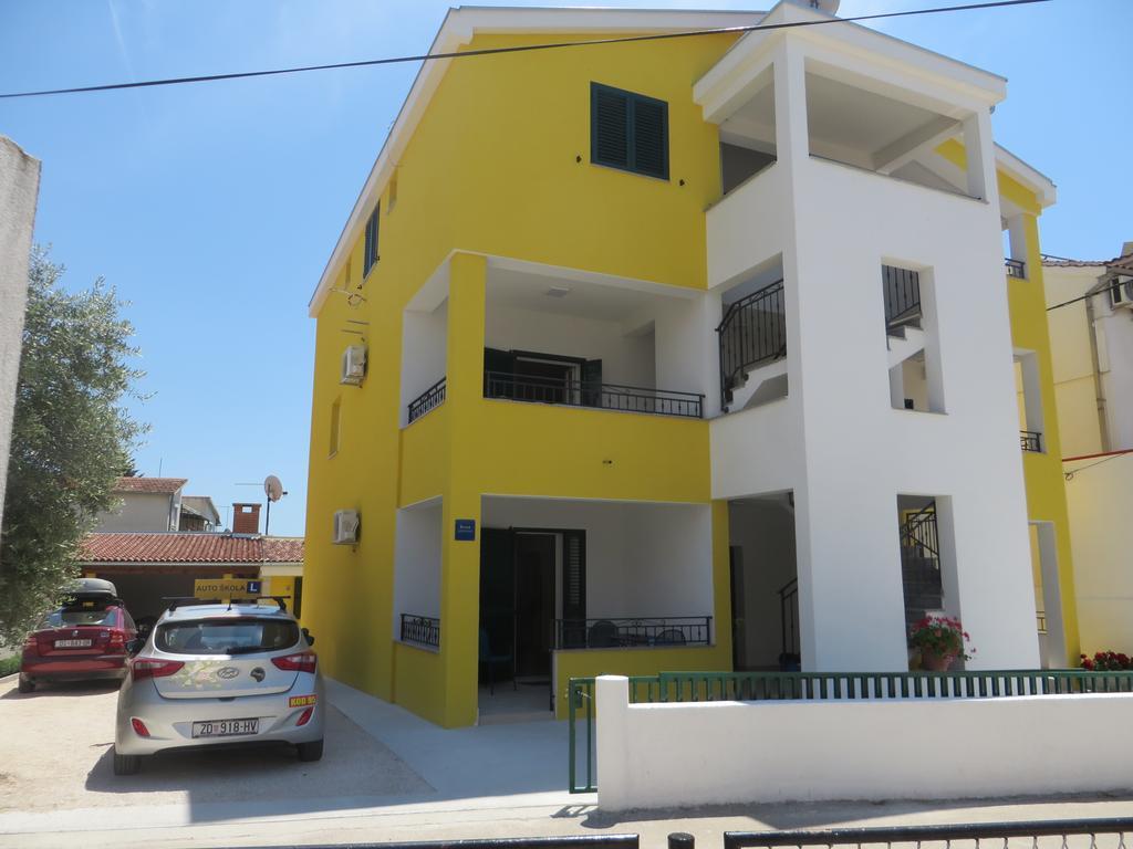 Apartments Luka Pakoštane Extérieur photo