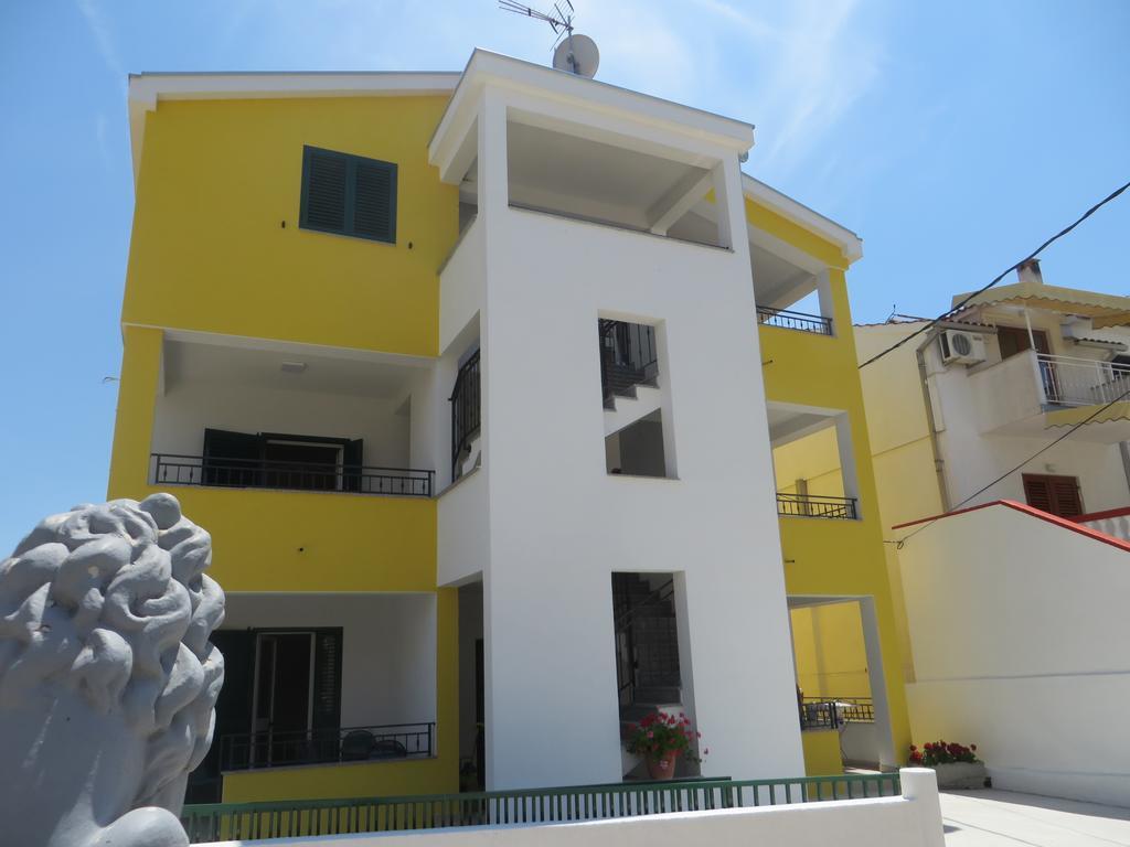 Apartments Luka Pakoštane Extérieur photo
