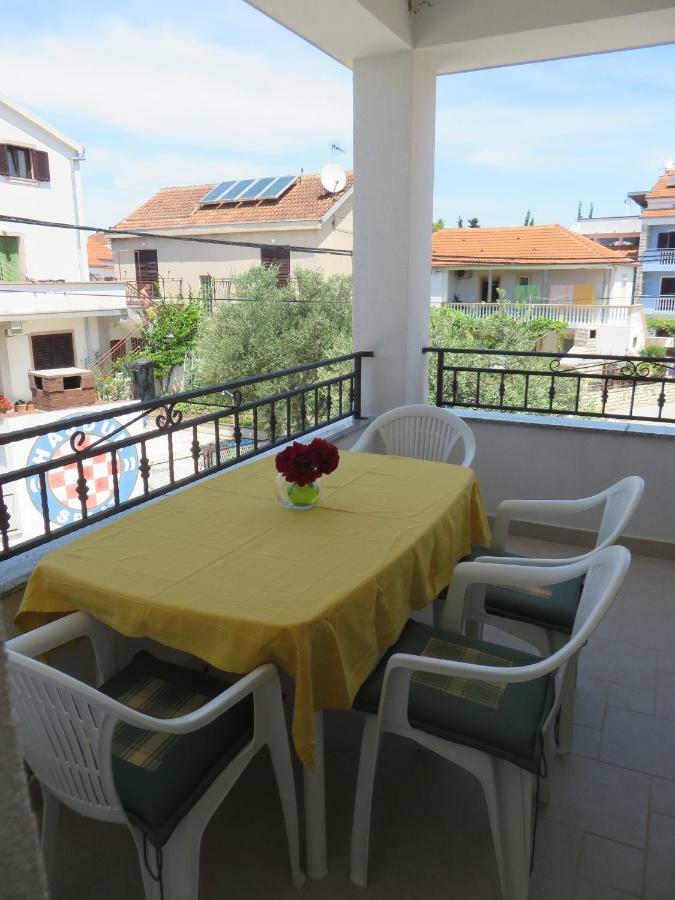 Apartments Luka Pakoštane Chambre photo